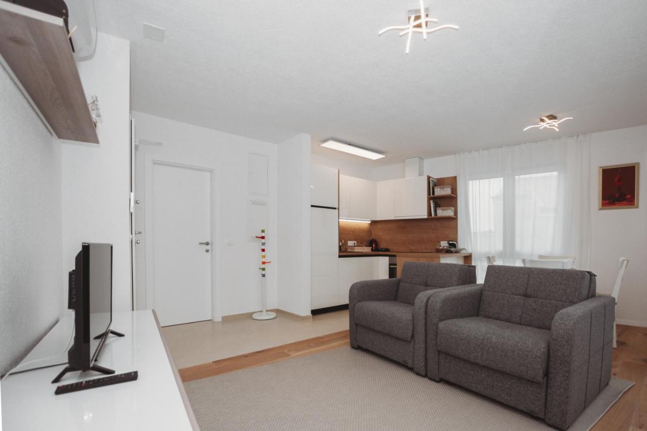 Apartman Browny ザダル エクステリア 写真